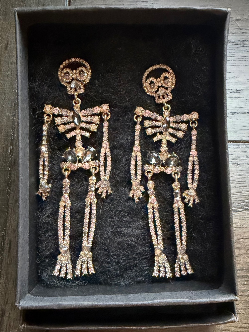 Rhinestone Full-Body Articulated Skeleton Dangle Earrings – Halloween